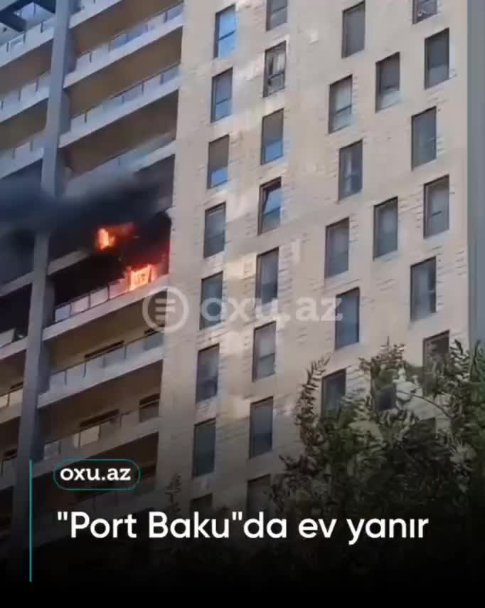 Port Bakuda ev yanır