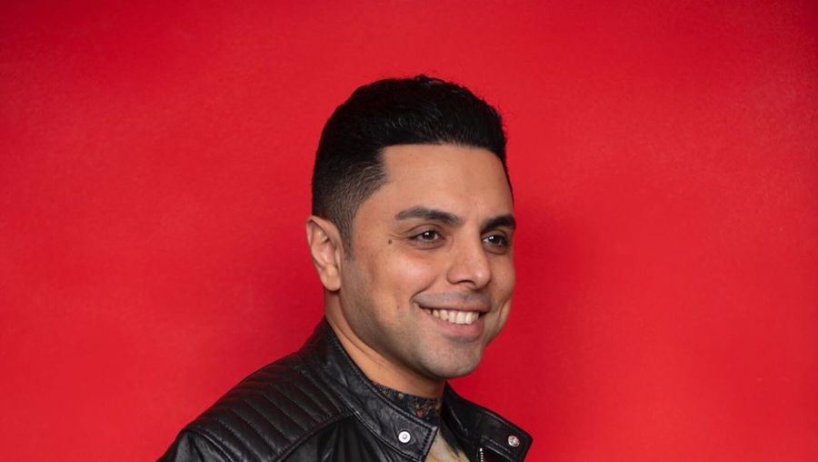 Əməkdar artist Zaur Əmiraslanov 