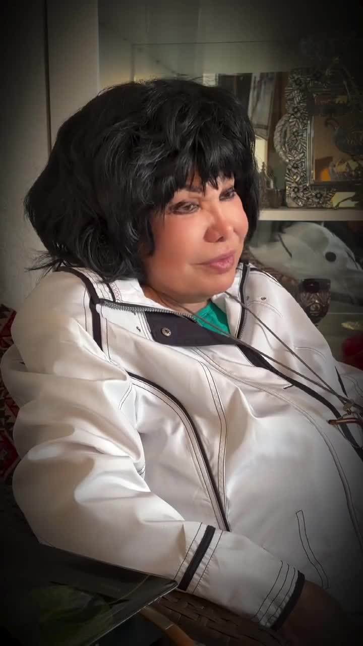 Samir Bağırov Flora Kərimovanın evində