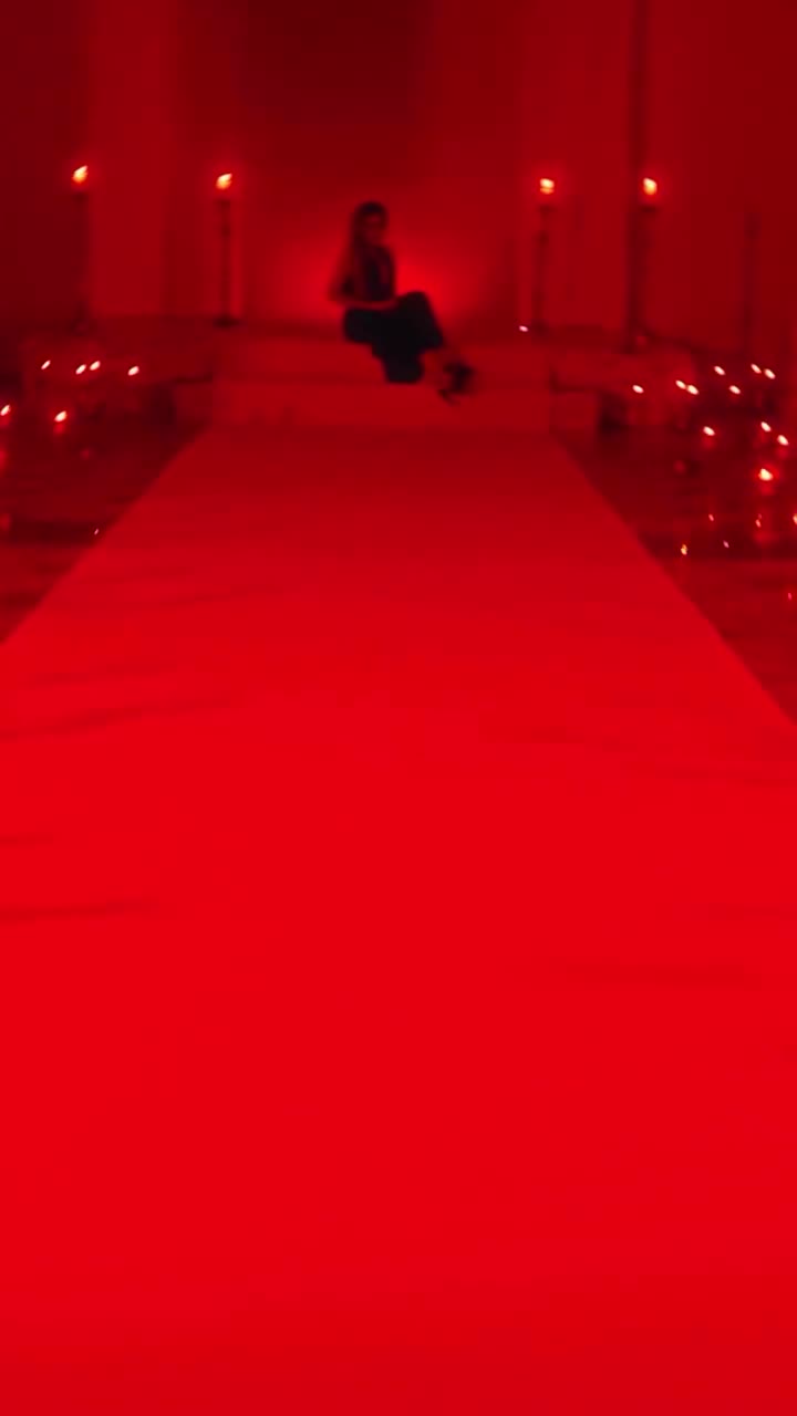 Rəqsanə əri ilə birgə çəkildiyi klipdən kadrlar paylaşdı