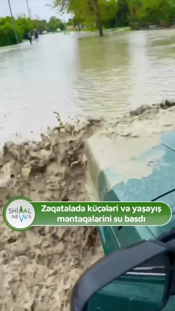 Zaqatalada küçələri su basdı, poçt binasını sel apardı