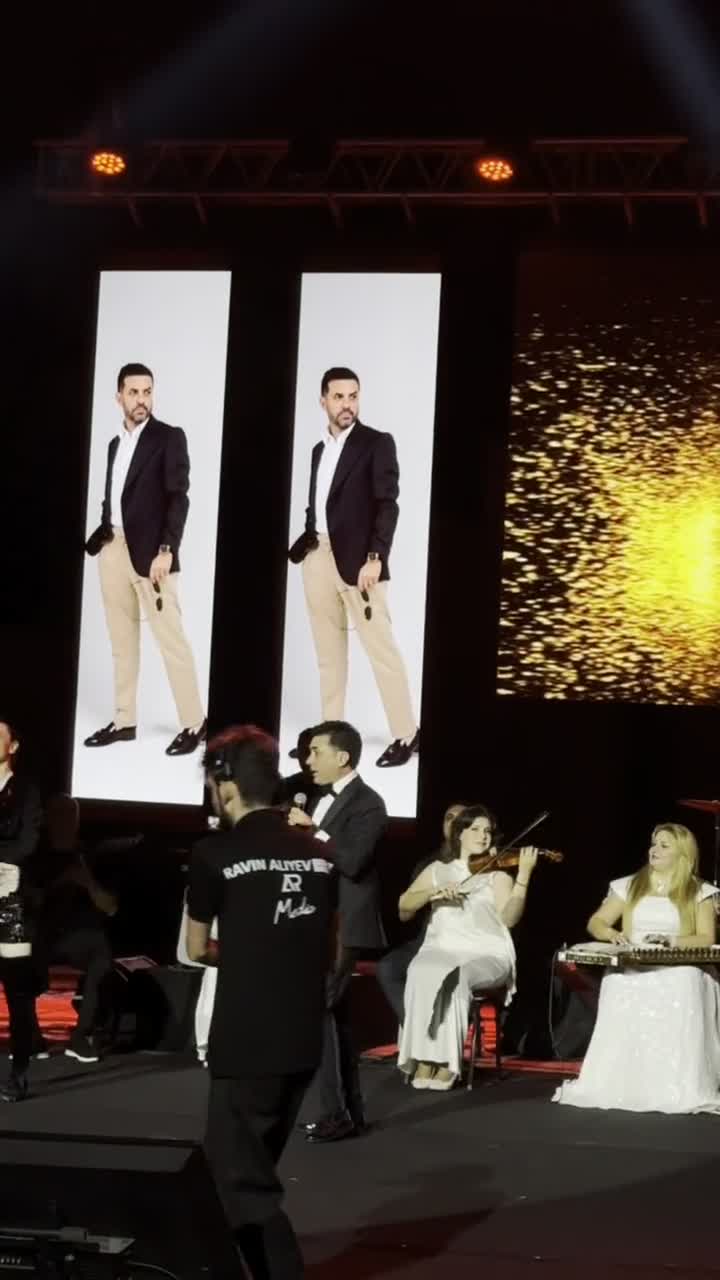 Rəvan Qarayevin “Məktub yazıram” adlı ilk solo konserti keçirildi