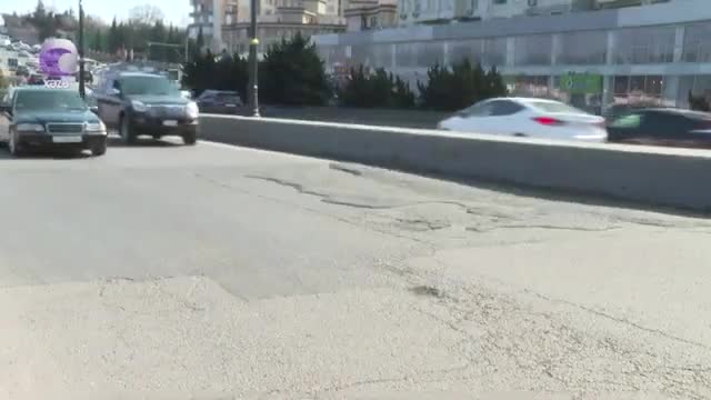 Babək prospektində bu yol hər an çökə bilər