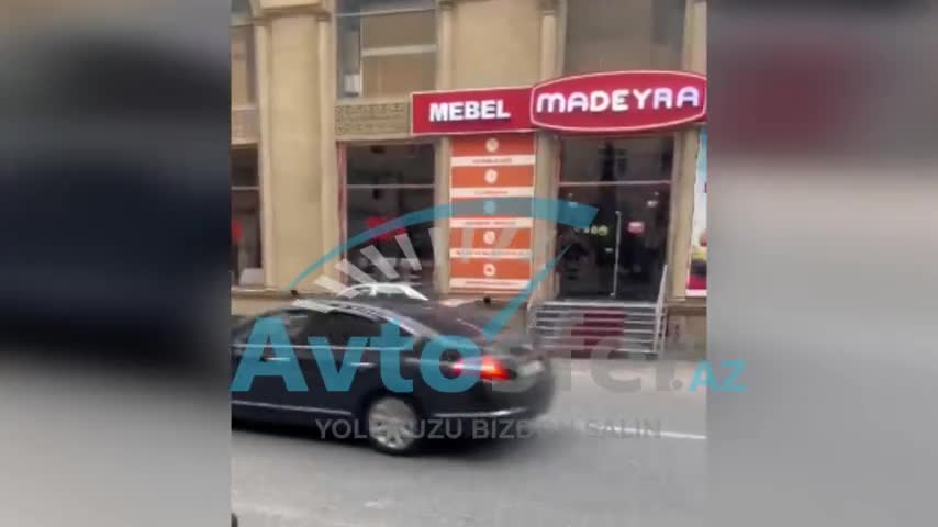 Cərimələndiyini iddia edən sürücü narazıdır