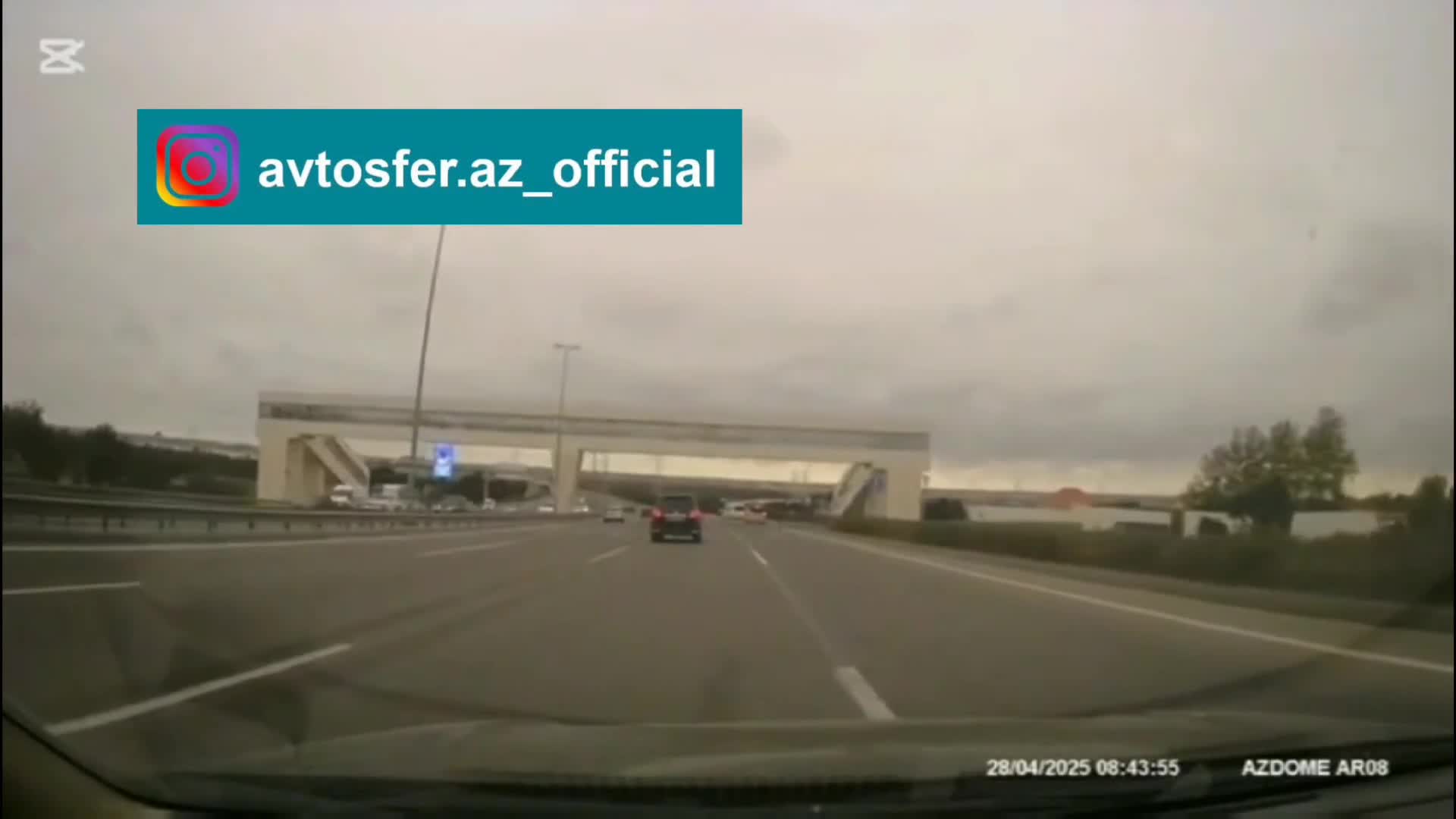 Özü qəsdən qayda pozub günahsız sürücüyə şər atdı