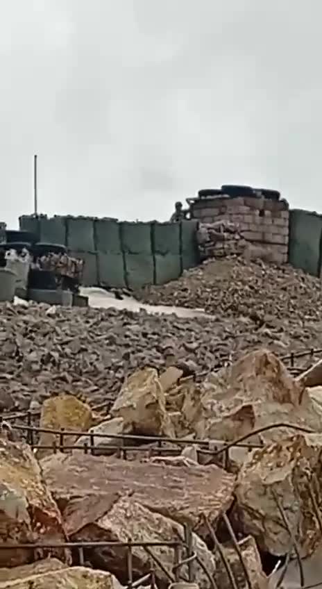 Erməni ordusu artıq daş atır