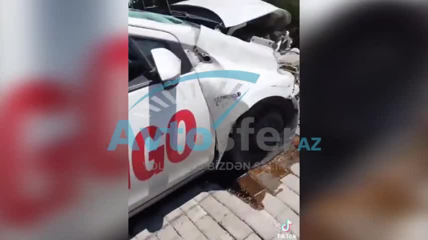 Toyota ilə qəza törətdi