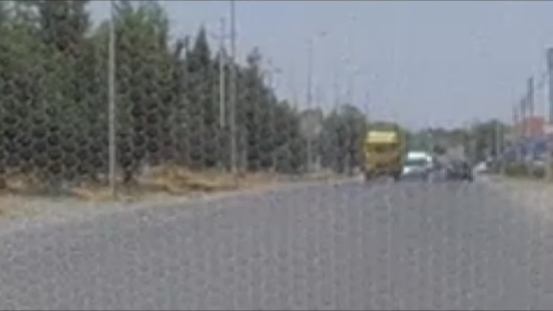 Sürücü əks yola çıxıb ötmə etdi