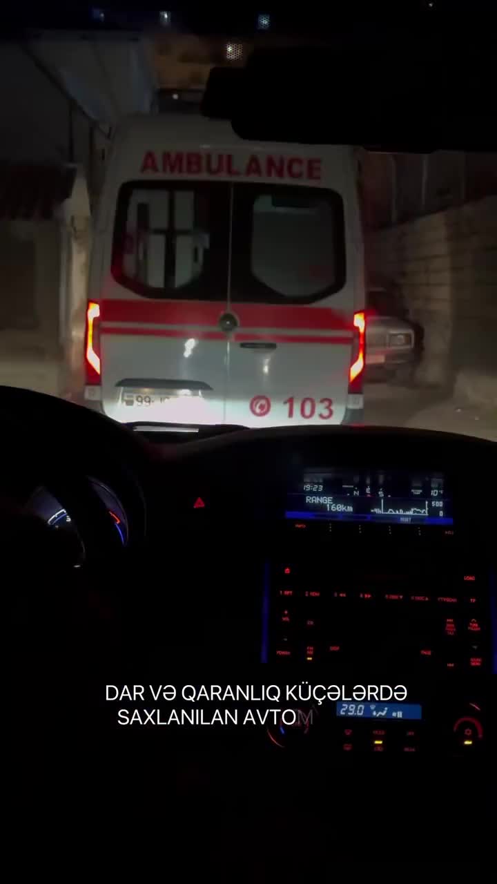 Darısqal küçələrdə təcili yardımın yolunu belə kəsirlər