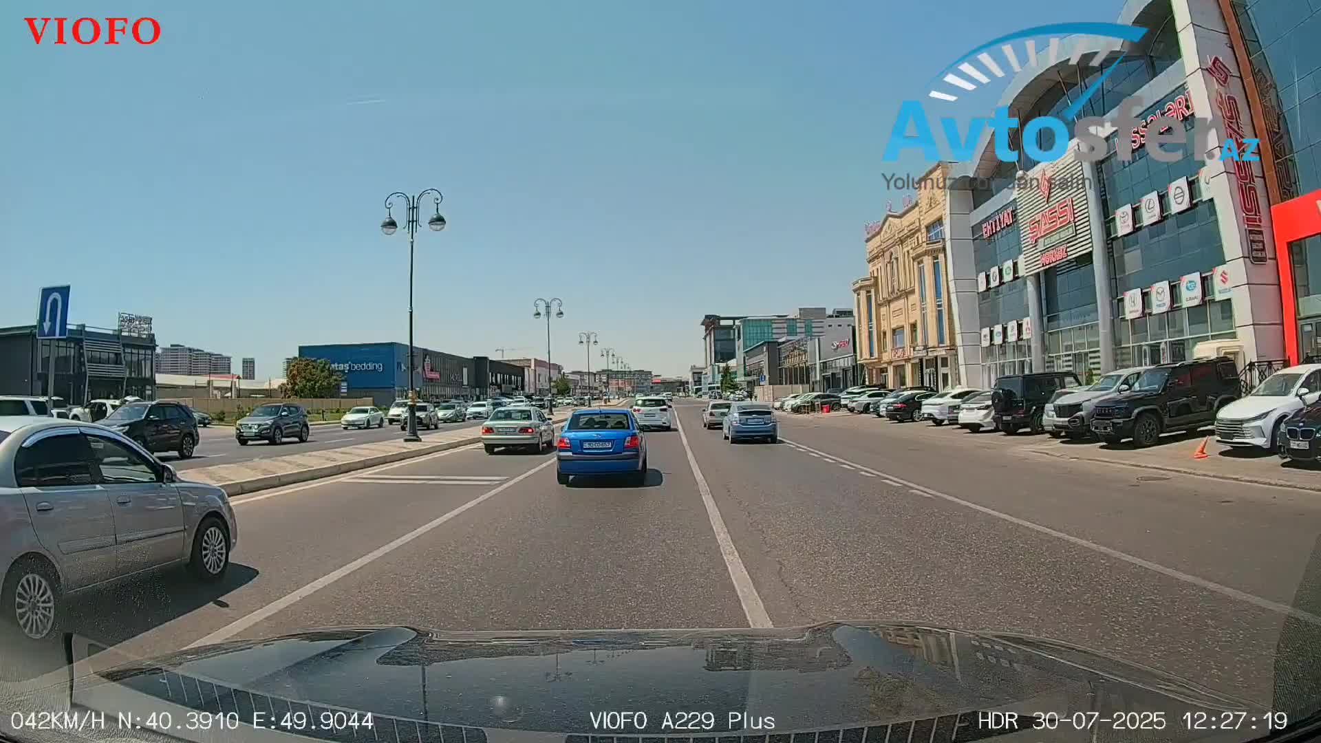 Nə düzgün dönə bilir, nə də yol verir