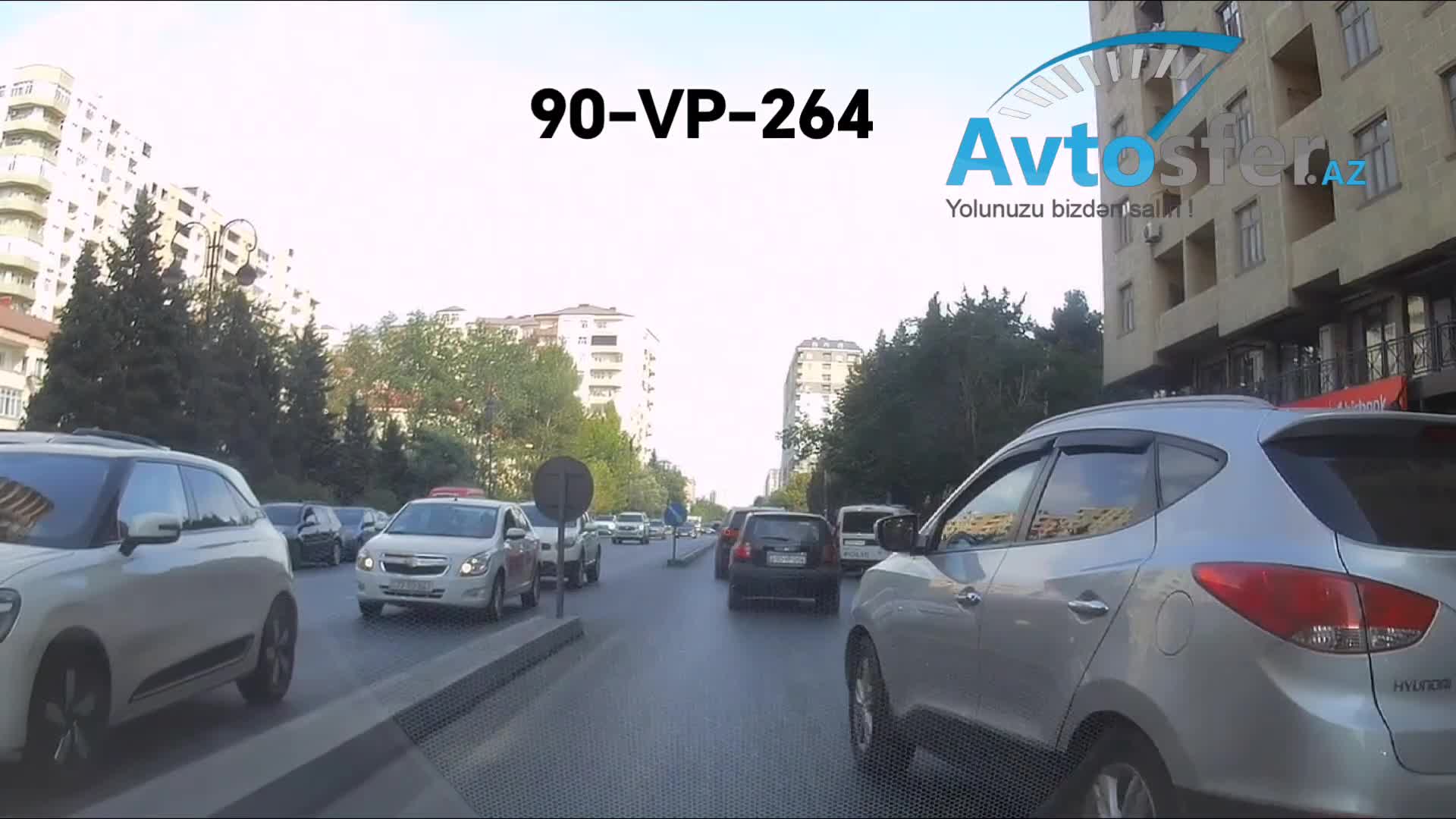 Sürücü qırmızıda dayanmadan keçdi