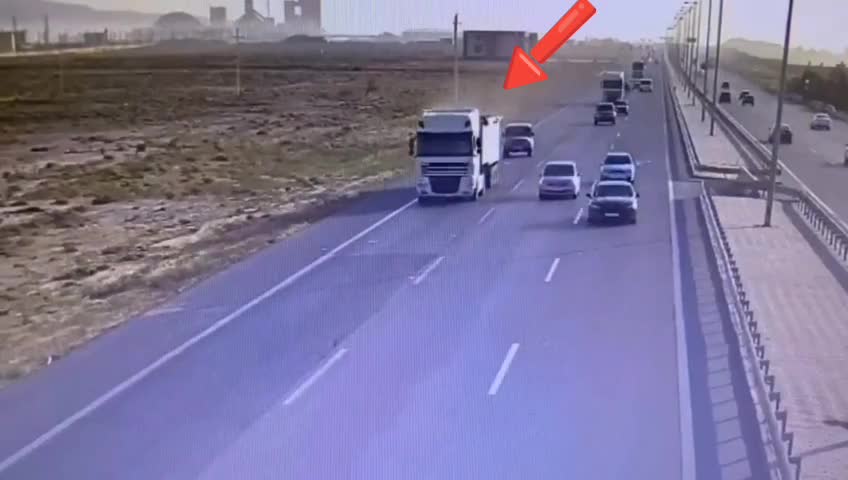 Qablaşdırılmamış yük maşınları təhlükə yaradır