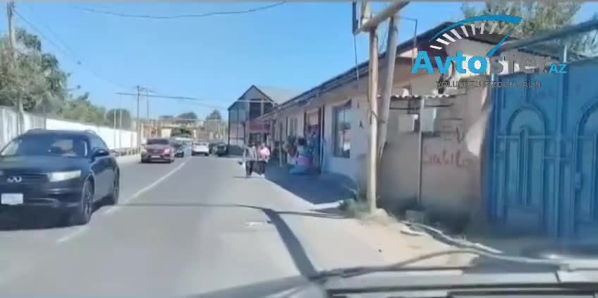 Yolda qazıntı aparıldıqdan sonra təmir işləri görülməyib