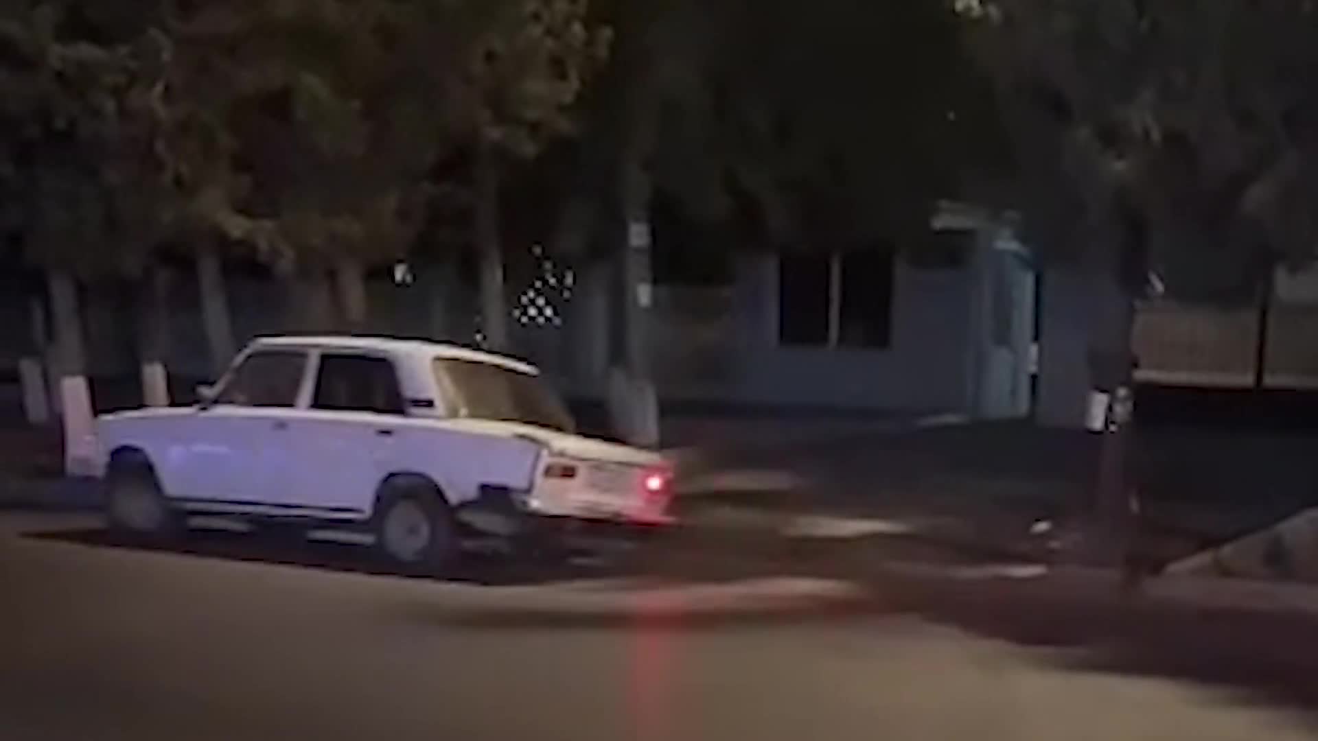 Avtoxuliqanlıq edib sosial şəbəkələrdə yayanlar həbs edildi