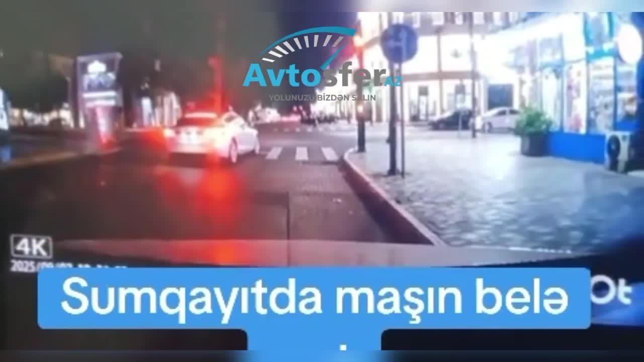 Sumqayıtda “Tesla”nın təkərinə dəyən “Hyundai” aşdı 