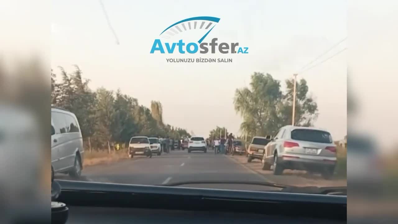 Masallıda “VAZ”la toqquşan “Hyundai” əkin sahəsinə düşdü 