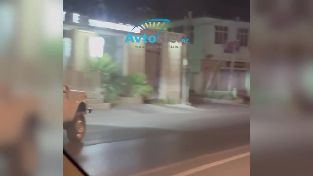 Qabağı göydə “Niva” ilə əks yola çıxmağı adət edən sürücü 