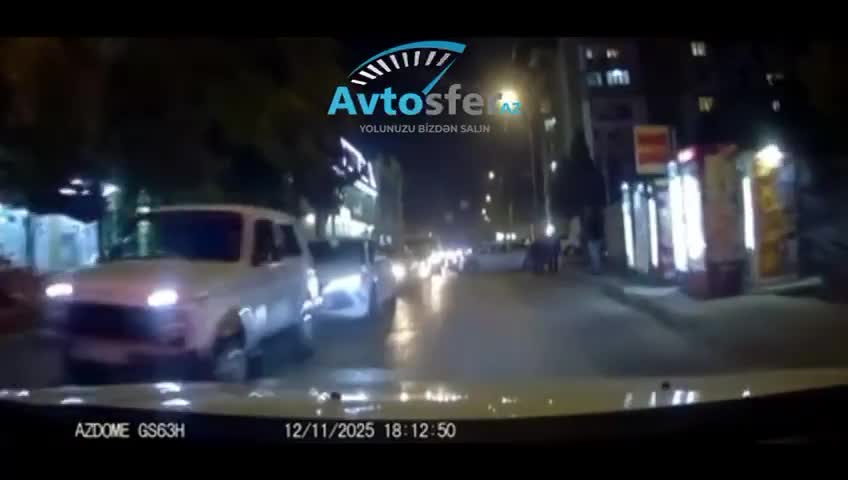 Sürücülər tıxacı böyütdü, biri isə görün hələ nə dedi…