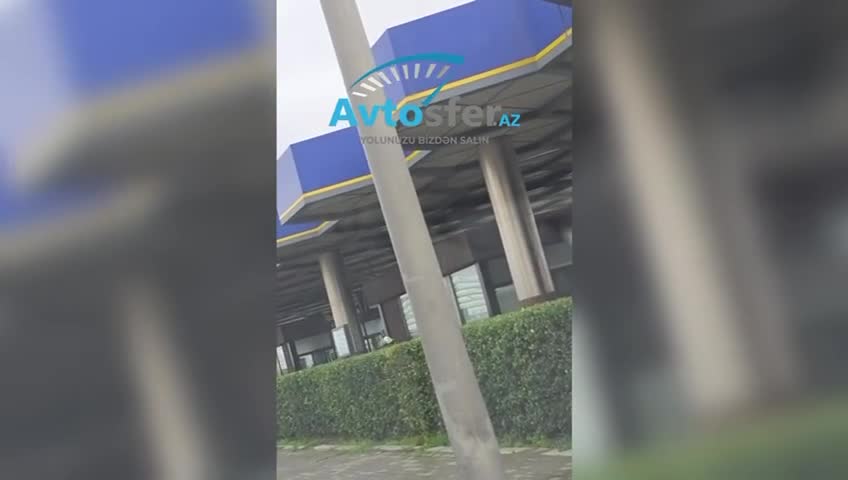 Bu küçədə sürücülər və sərnişinlər təhlükə altındadır