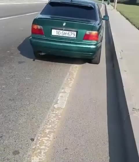 Aeroport yolunda sürücüləri təhlükə gözləyir 