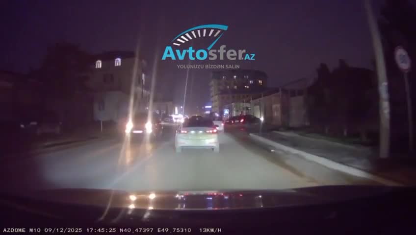 Masazırda qayda pozan sürücü avtomobilə ziyan vurdu