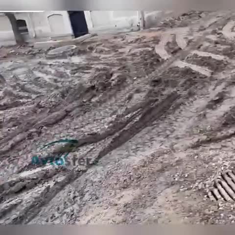 Piyadalaşdırılan küçədə təmir işləri niyə dayandırlıb?