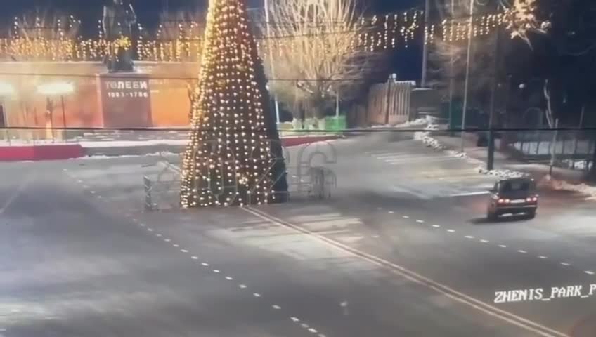 “07” ilə “drift” edib “yolka”ya girdi – Polis sürücünü saxladı 