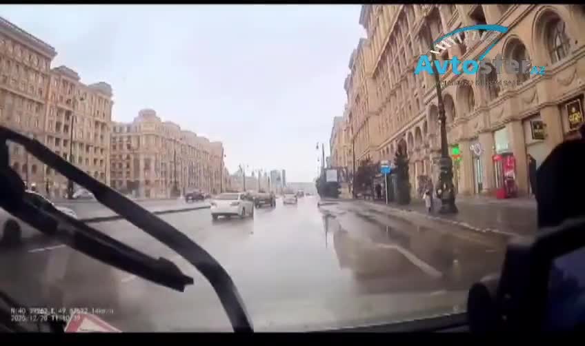 Yanlış zolaq manevri qəzaya aparır