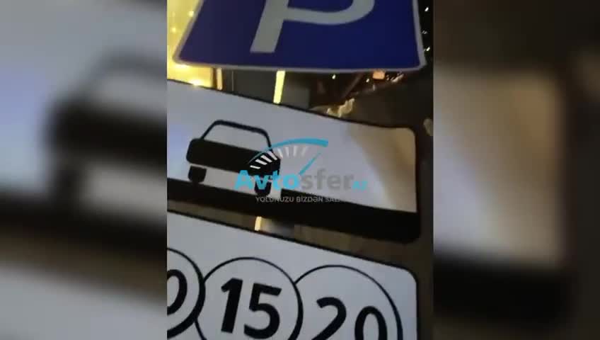 Bu küçədə yol nişanı bir aydır qəzalı vəziyyətdədir 