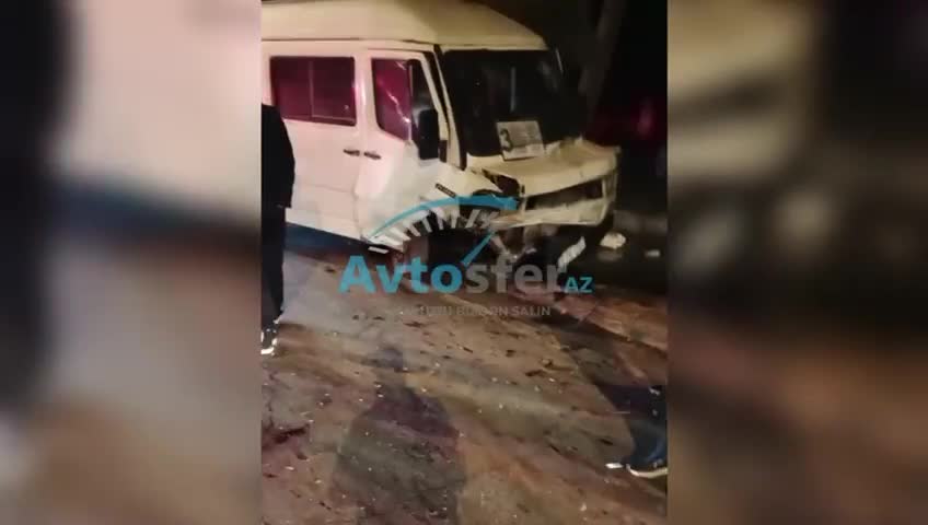 Şirvanda avtobusla toqquşan “Opel” tanınmaz hala düşdü