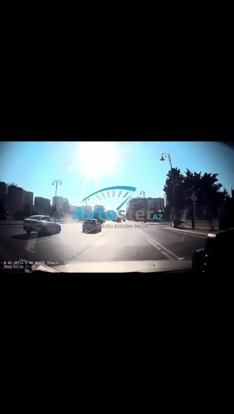 Sürücülər zolaq dəyişərkən hansı səhvlərə yol verir?