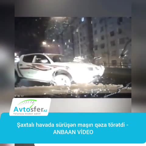 idarəetməni itirən maşınlar qəzadan son anda yan keçdi