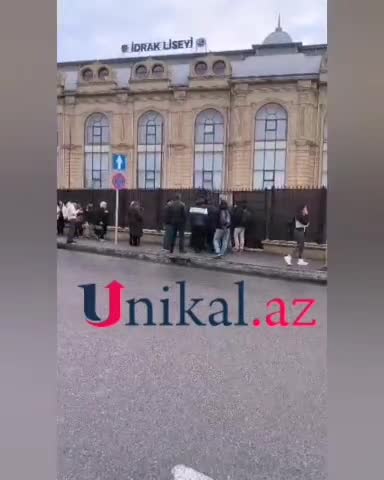 Bakıda müəlliməsini güllələyən şagird saxlanıldı 