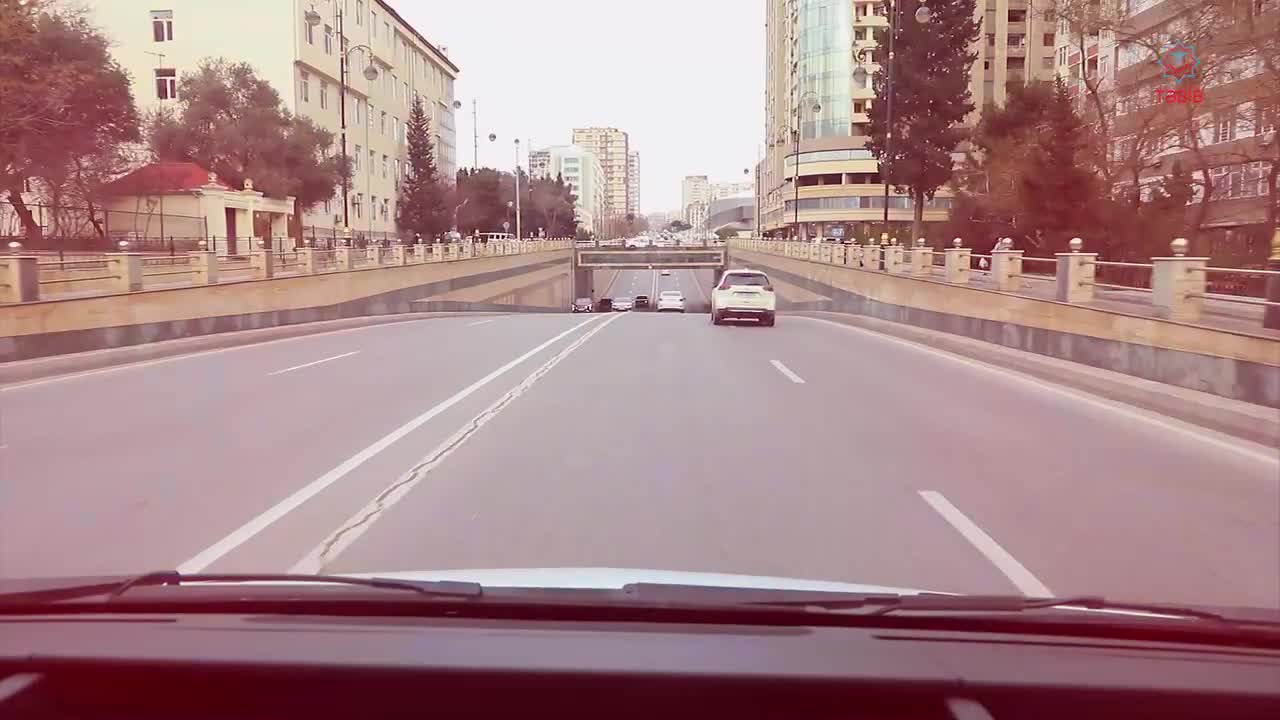 TƏBİB təcili yardıma yol verən sürücülərin görüntülərini yaydı