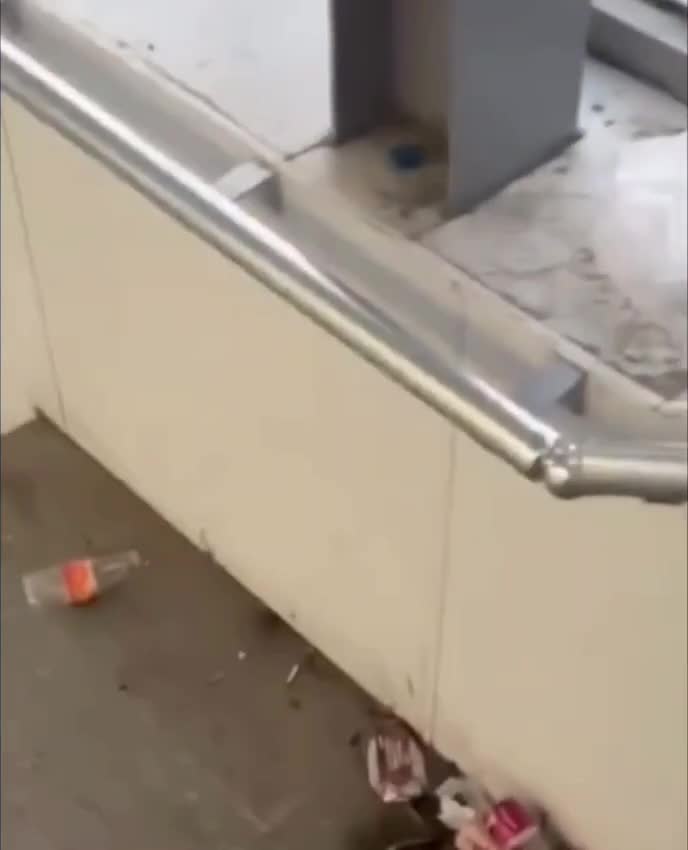 Daha bir yerüstü keçiddəki vəziyyətdən vətəndaşlar ŞİKAYƏT ETDİ