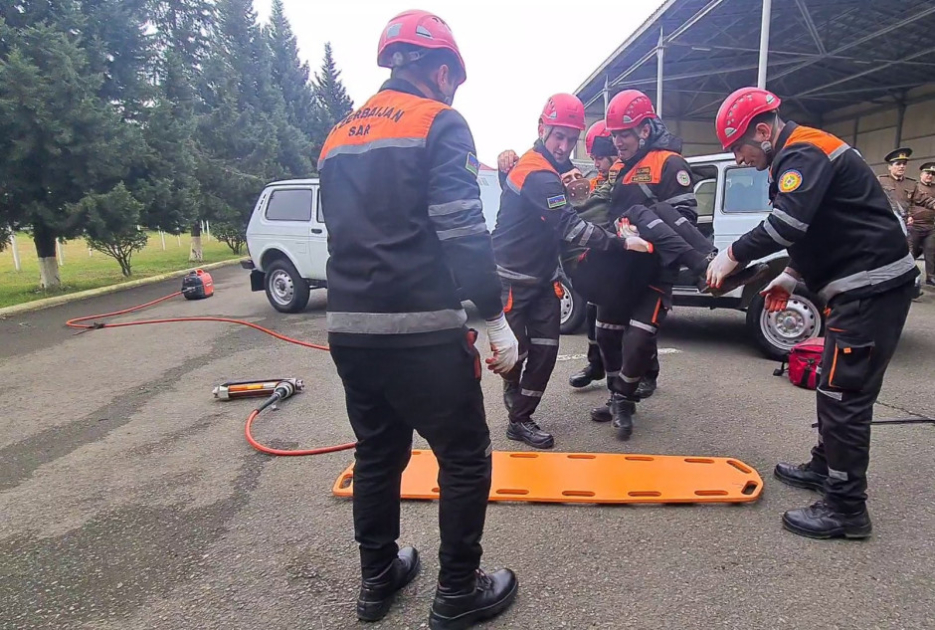 Nəqliyyat qəzaları zamanı xilasetmə əməliyyatları