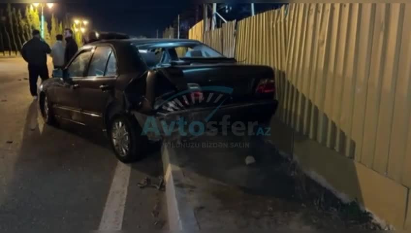 Sumqayıtda zəncirvari qəza - Üç avtomobil toqquşdu