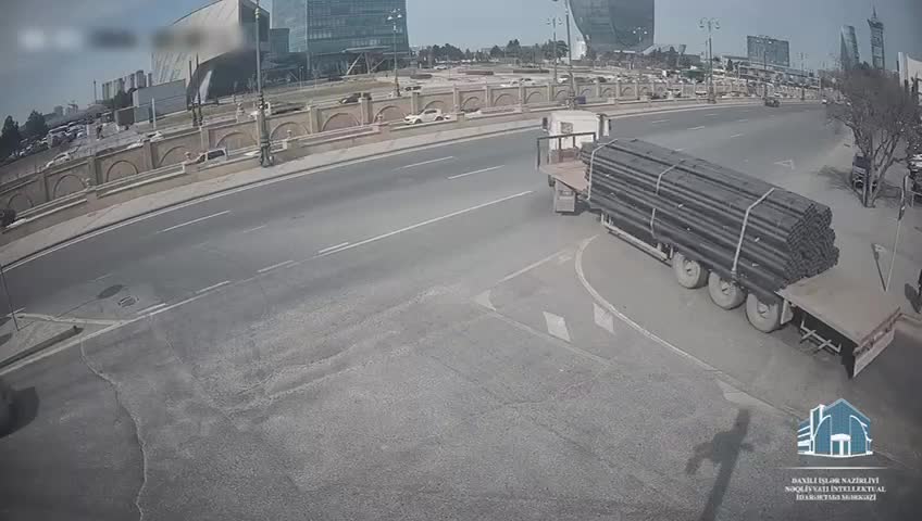 “Bağırov” körpüsü üzərində yol qəzası BAŞ VERDİ