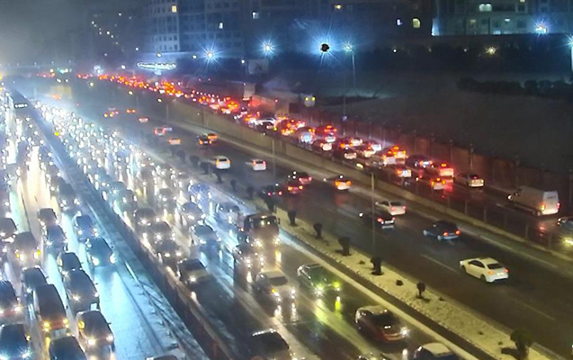 Bakı-Sumqayıt yolunda 2 ağırtonnajlı yük avtomobili toqquşub