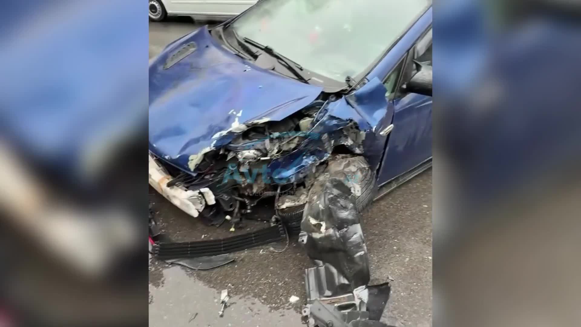 Yağışlı havada “Prius” və “BYD” toqquşdu