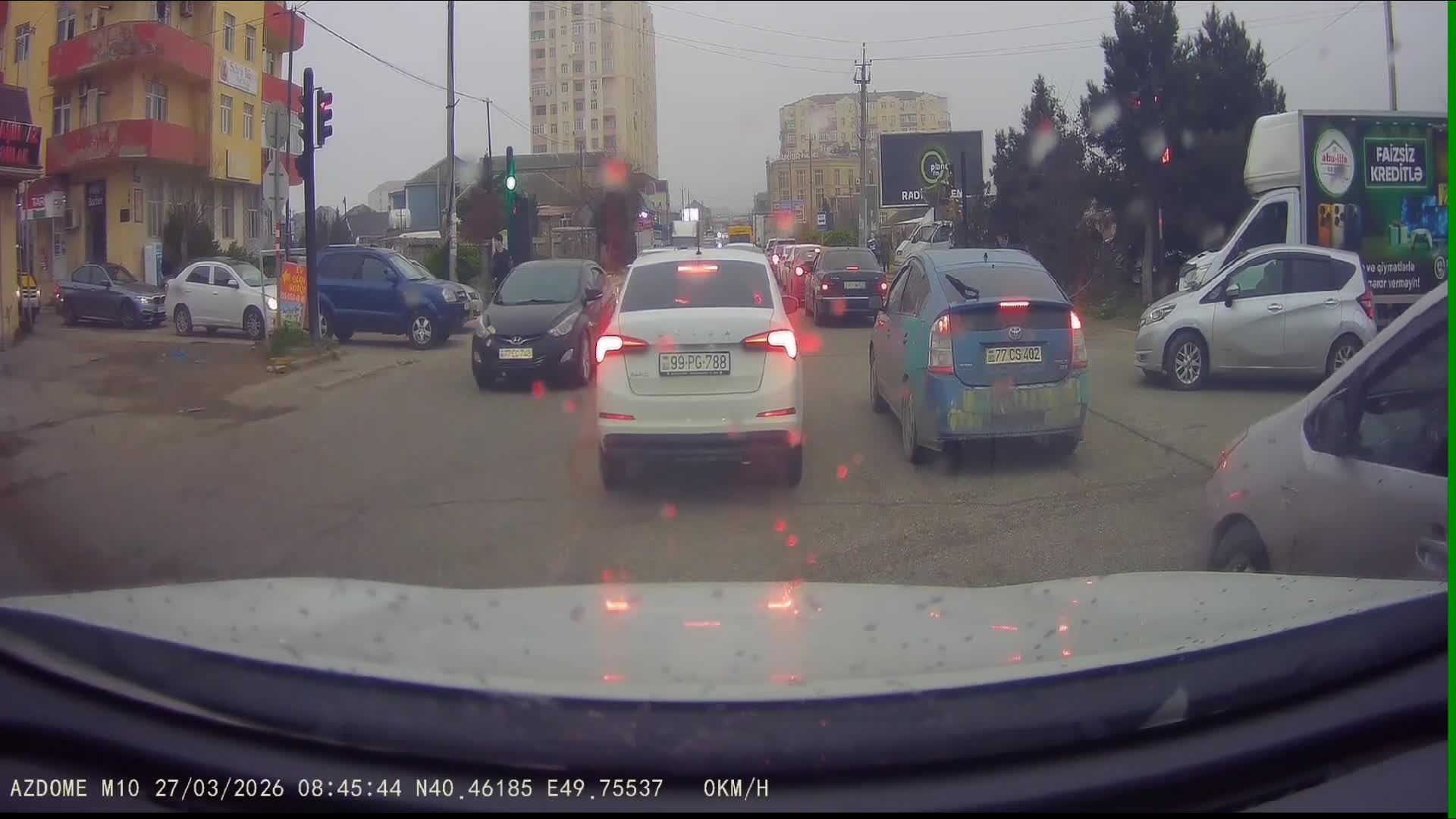 Əks yola çıxıb təhlükə yaratdı