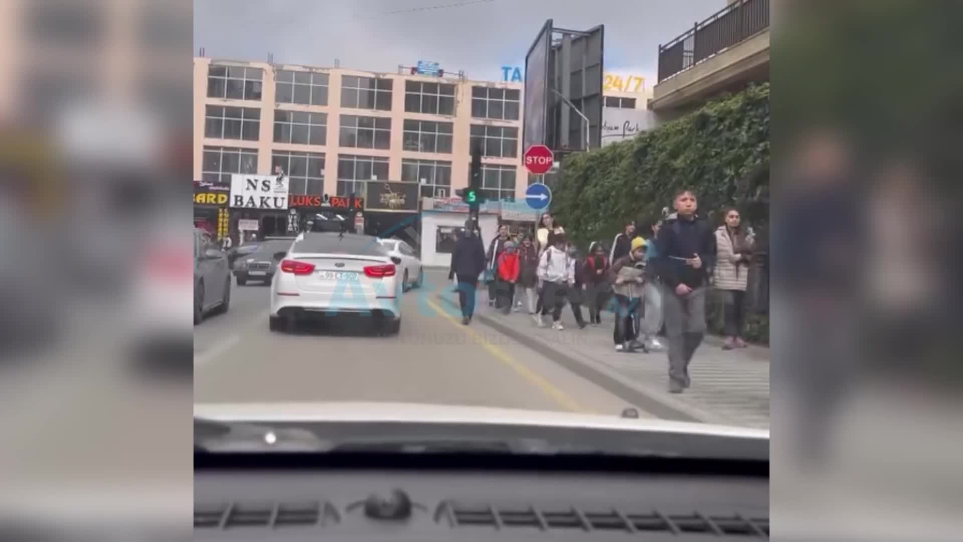 Prospektdə qayda pozuntusu davam edir