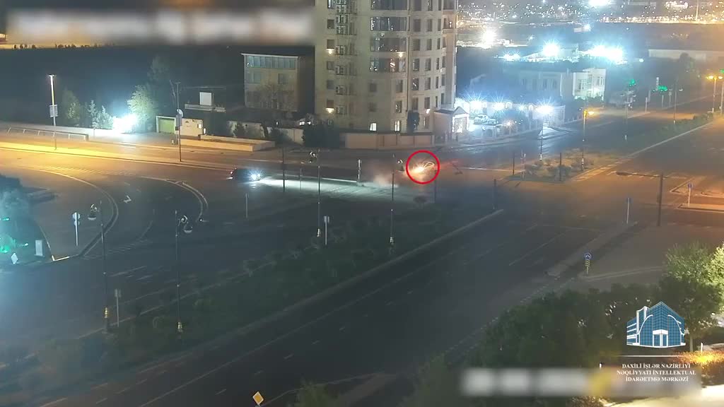 Yol ayrıcında qəza baş verdi