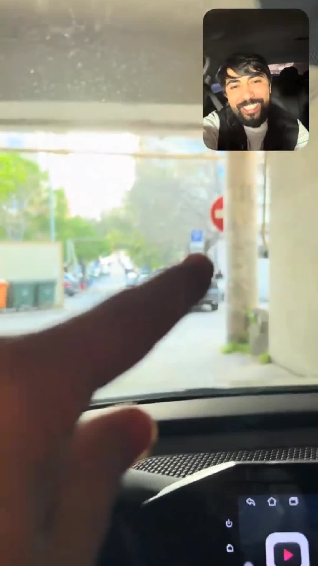 Bakıda heç bir işə yaramayan yol nişanı