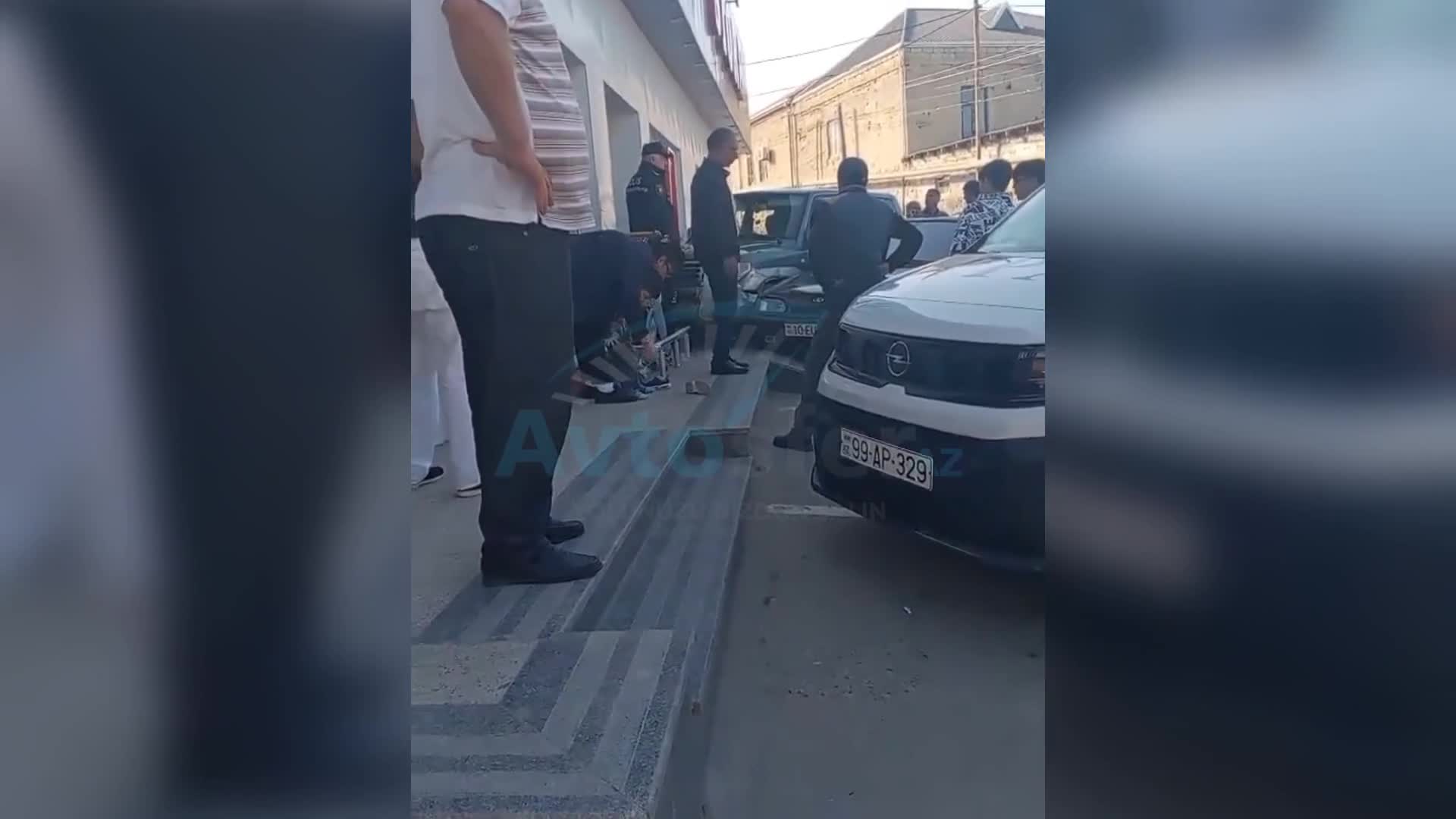  “VAZ”la toqquşan “Mitsubishi” marketə çırpıldı 