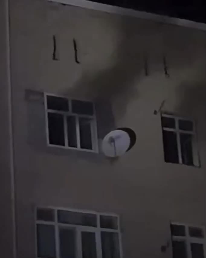 Sumqayıtda yaşayış binasında partlayış