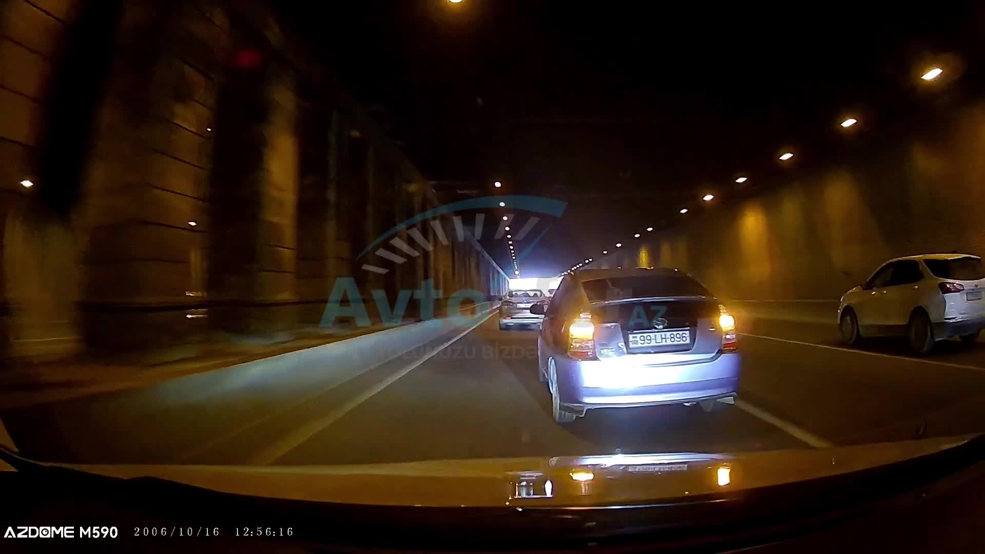 Qaydaları saymayan sürücü tuneldə təhlükə saçdı