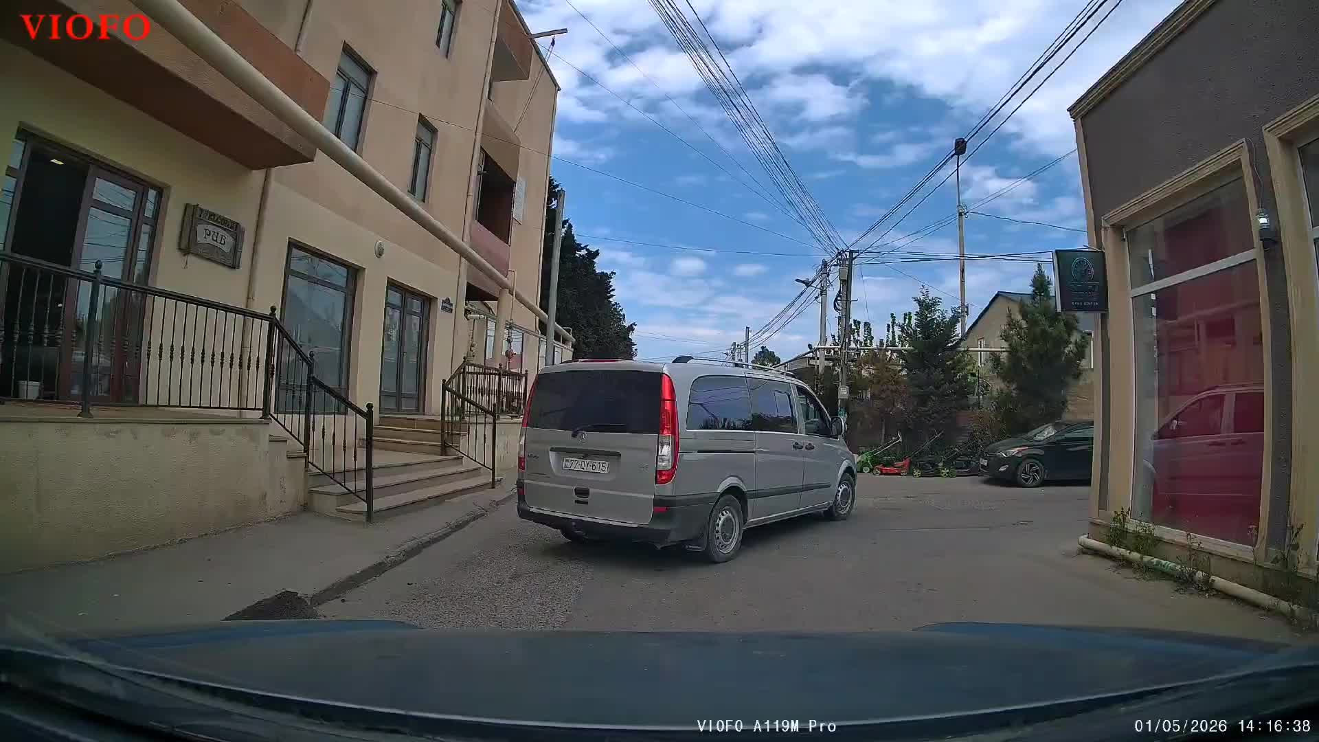 Dayanmanı qadağan edən heç bir nişan yoxdur 