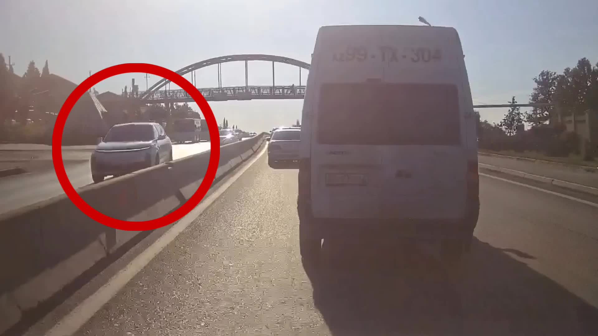 Sürət həddini aşmayan sürücü radara düşdü