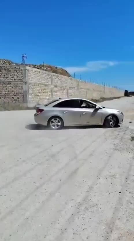 Xəzər rayonunda avtoxuliqanlıq edən sürücü həbs edilib